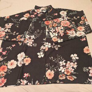 Bryn Walker Kimono Style Top Black Bold Floral Oversized Mandarin Collar Shell